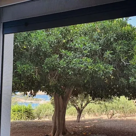 με υπέροχη θέα Kounoupi Porto Cheli