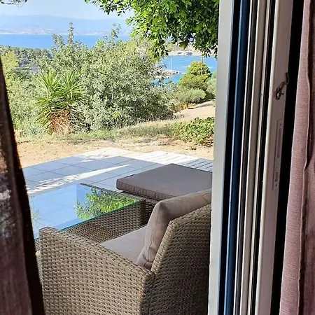 με υπέροχη θέα Kounoupi